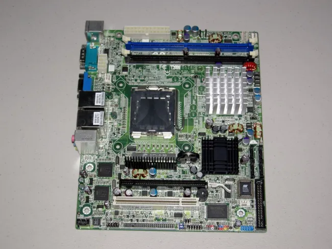 An old Intel i965 motherboard at Phoronix