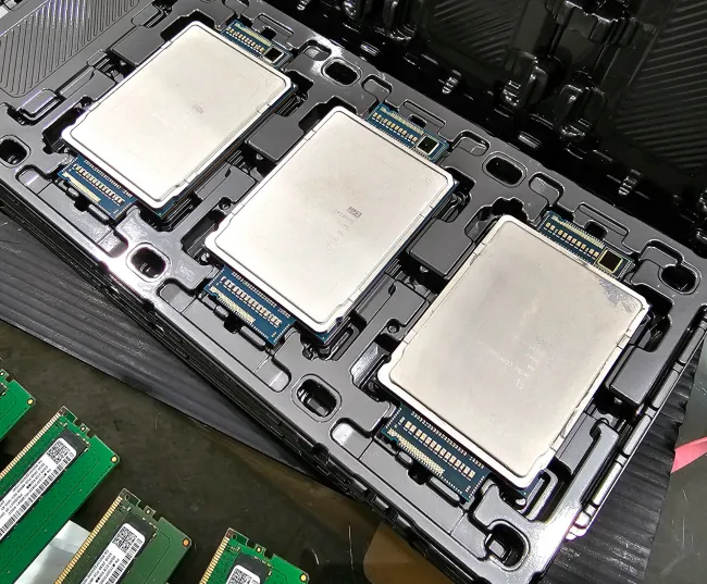 Intel Xeon Max server CPUs