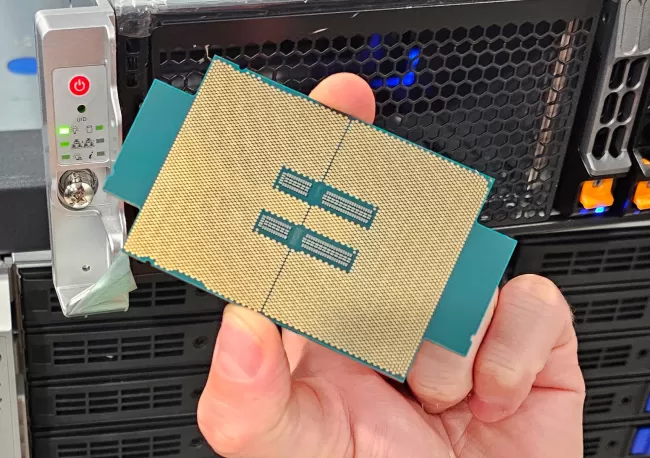 Intel Xeon Max CPU
