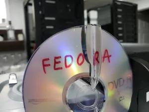 Fedora Deciding Whether CD/DVD Installation Issues Should Still Hold Up Releases