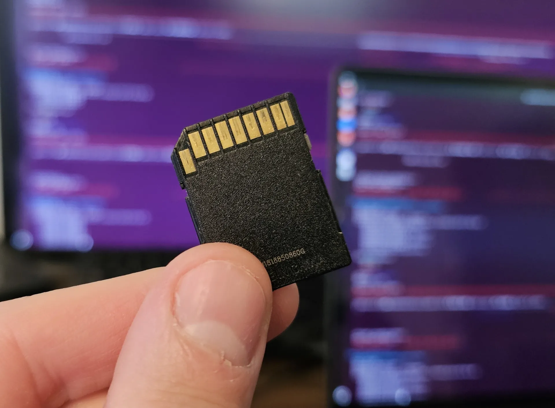 Linux 6.16 Adds Support For Graceful Host Removal For eMMC & SD Cards