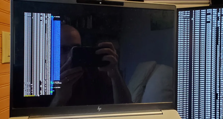 KDE Linux Now Using KMSCON For A Better VT Console Experience