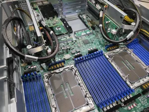 Linux Enables Auto Counter Reload "ACR" For Intel Xeon Diamond Rapids