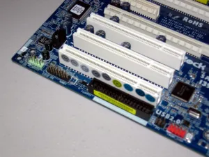 ASRock 939SLI32-eSATA2 Preview - Phoronix
