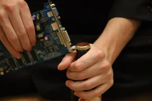 VESA DRM Driver Ready With 8-Bit Color Palette Mode For Linux 6.18