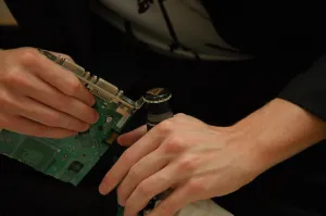 Linus Torvalds On Linux 6.8 DRM: "Testing Is Seriously Lacking"