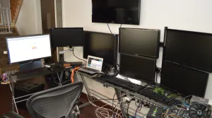Multi-Stream Transport 4K Monitors To Become Better Supported On Linux