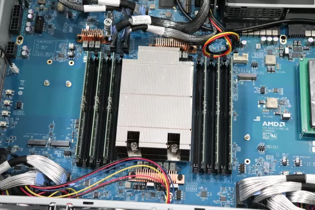 AMD EPYC 8534P installed