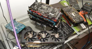 AMD Sends In First Batch Of GPU Driver Updates For Linux 4.4