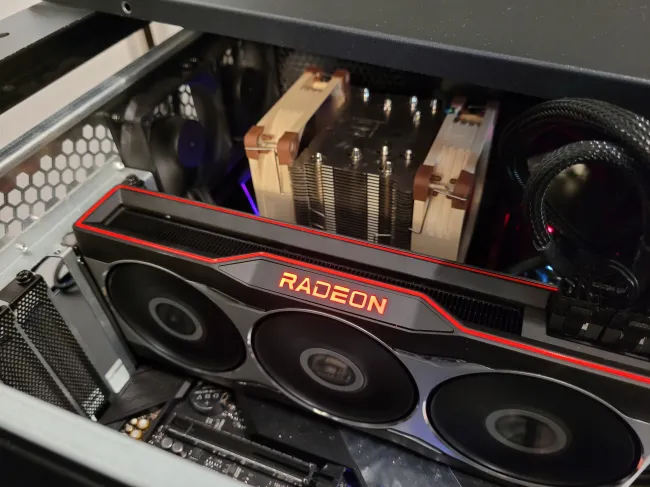 RX 6800 XT is 12% faster than RTX 3080 on Linux (source in comments) : r/Amd