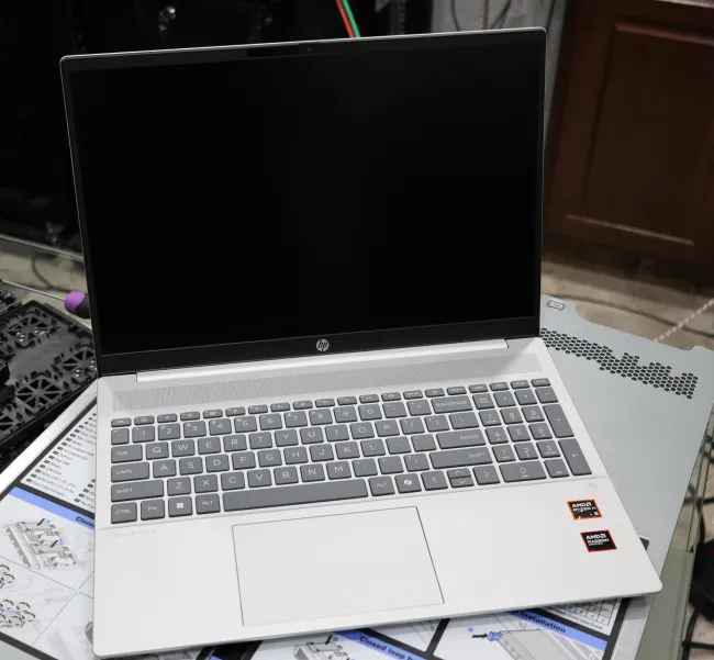 HP OmniBook 5 laptop
