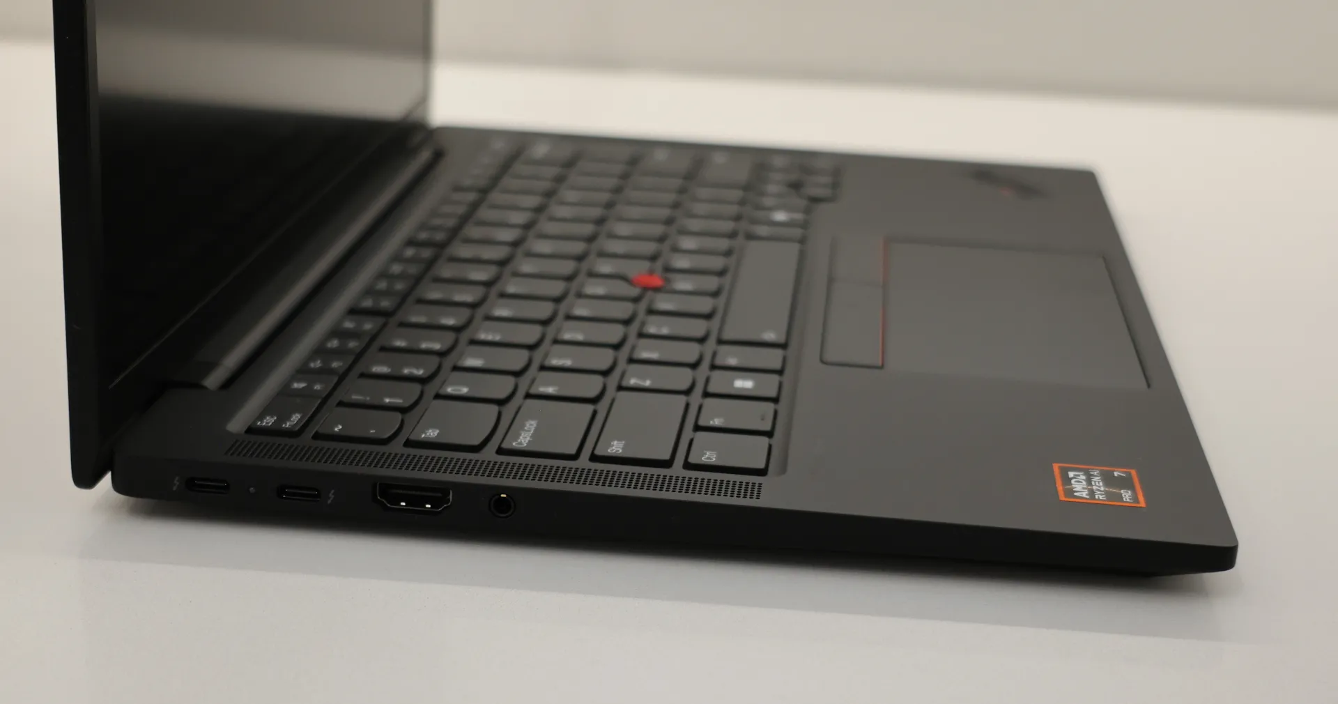 AMD Ryzen AI 7 PRO 360 Linux Performance With The Lenovo ThinkPad T14s Gen 6