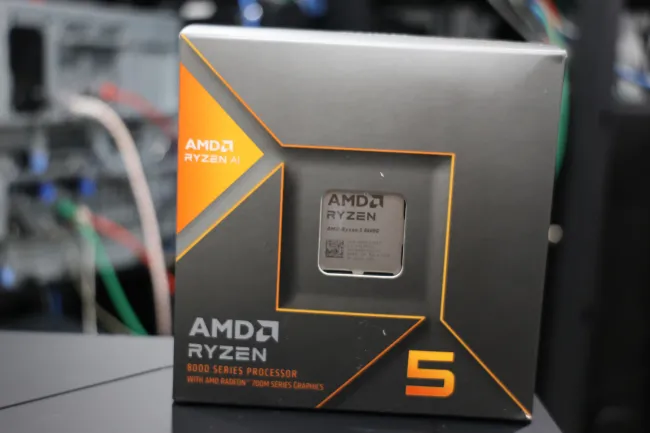 AMD Ryzen 5 8600G retail box