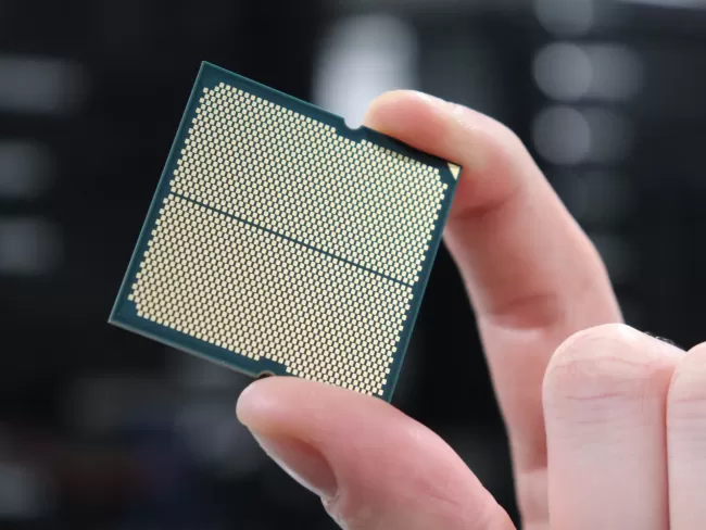 AMD Ryzen 9 7950X3D Linux Performance Review - Phoronix