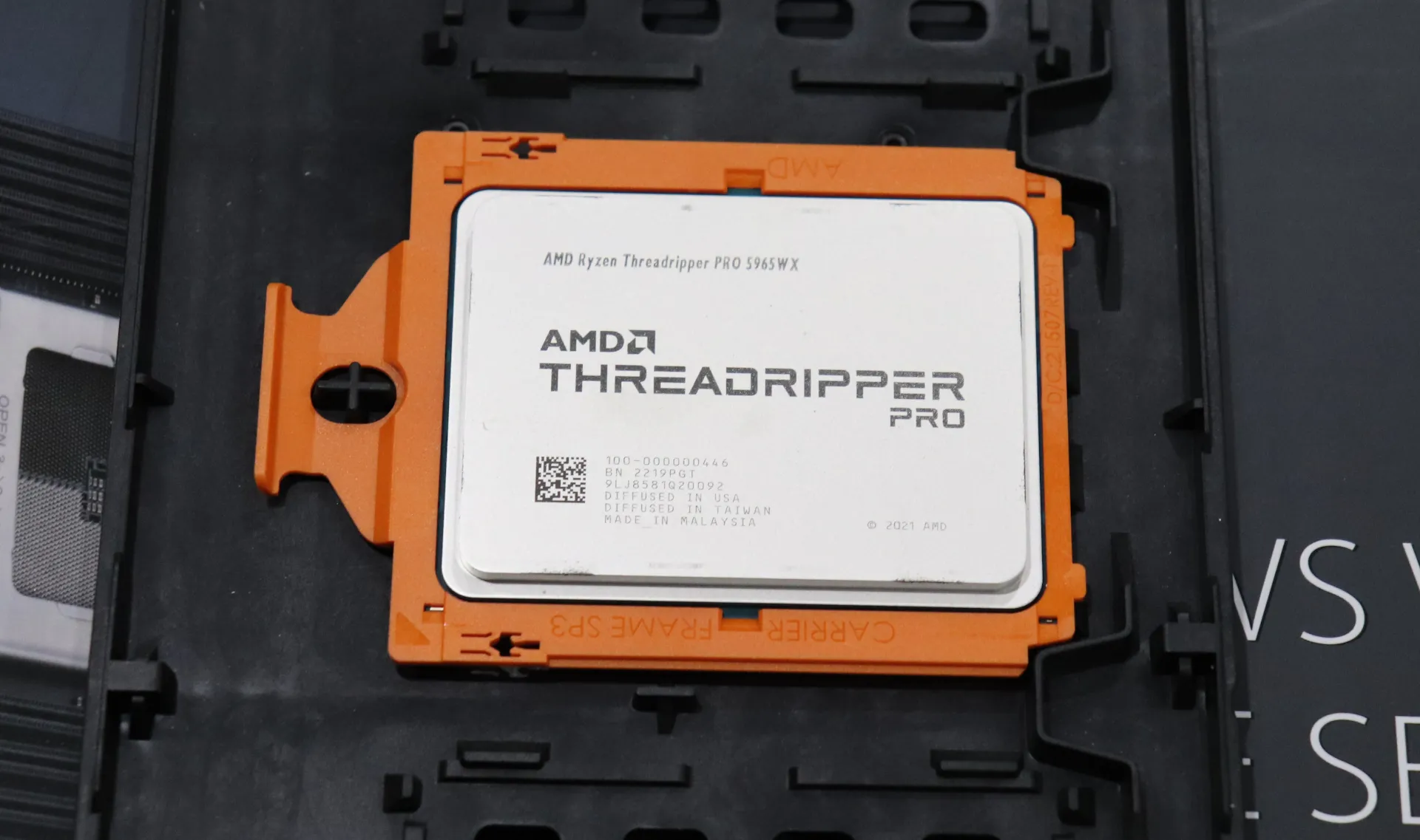 Amd threadripper pro 5995wx. AMD Threadripper Pro 5965wx. AMD Threadripper Pro 7995wx. AMD Ryzen Threadripper Pro 5995wx скальпарованный. Threadripper Pro 5995wx.