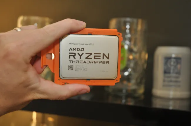 AMD Ryzen Threadripper 1950X Processor 3.4GHz CPU 16-Core Socket TR4 Up to  4 GHz
