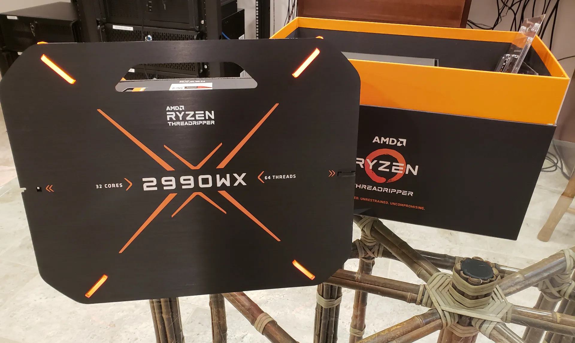 AMD Threadripper 2000 Series Details: Up To 32-Cores / 64-Threads