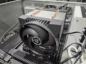 Arctic Freezer 4U-M Is A Nice 4U Cooler Capable Of Cooling High-End AMD & Intel CPUs