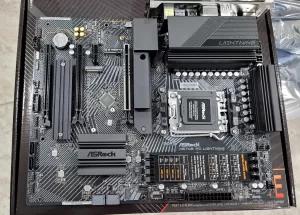 ASRock X670E PG Lightning - Nice AMD Zen 4 Motherboard For $250 USD