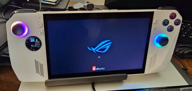 ASUS ROG Ally booting Ubuntu