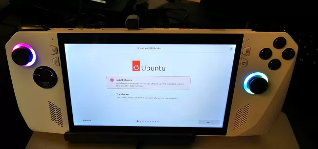 ASUS ROG Ally running Ubuntu