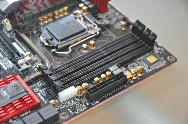 CPU メモリ付き　ECS　Z87H3-A4　LGA1150 Yahoo!オークション - ECS Z87H3-A4 LGA1150 動作確認済み