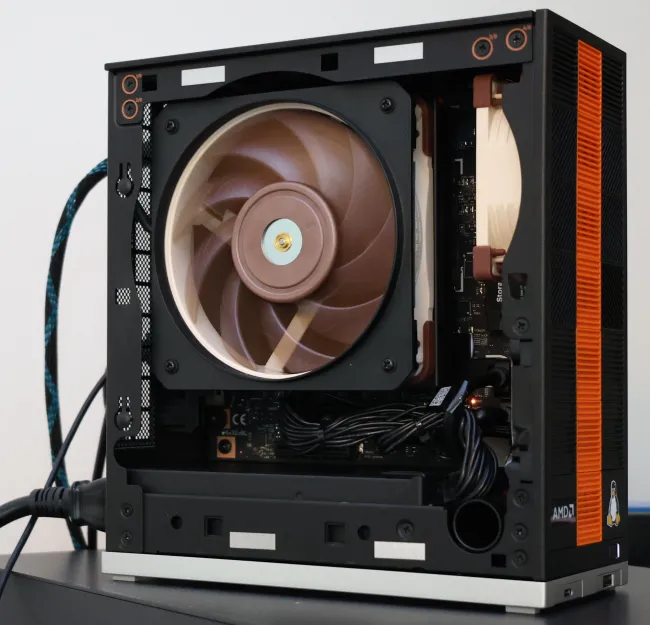 Framework Desktop inside view