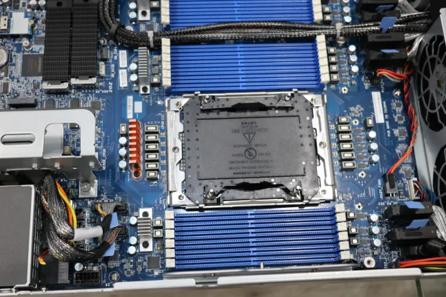 Gigabyte R284-A92-AAL1: A Reliable 2U Rack Server For Intel Xeon