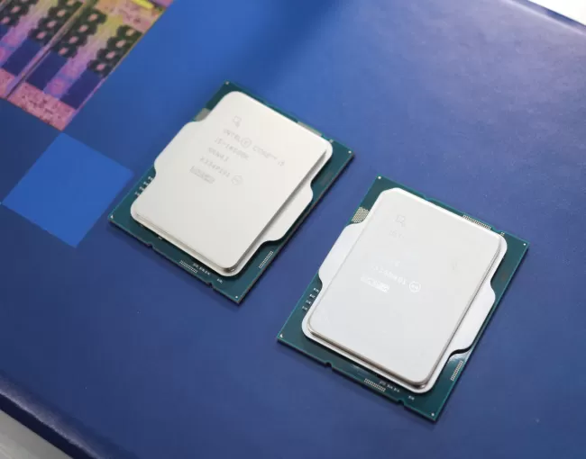 Intel Core i5 and i9 CPUs