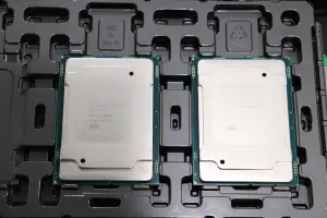 Intel Xeon Gold 5220R + Xeon Gold 6226R Linux Performance