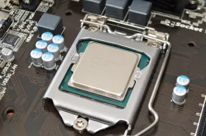 Intel Mesa Driver Code Working To Split Off Old Broadwell "Gen8" Graphics Code