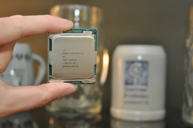 Intel Core i9 7980XE Linux Benchmarks: 18 Core / 36 Threads For $1999 USD  Review - Phoronix