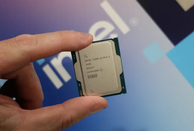 Intel Core Ultra 5 245K CPU