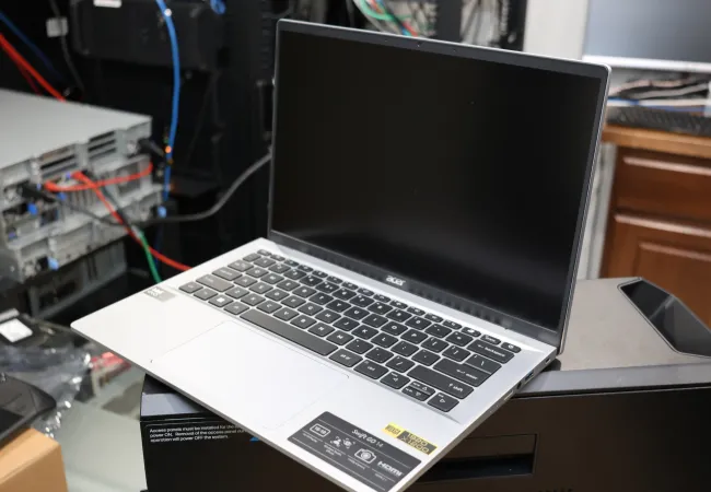 Core Ultra 7 155H laptop via Acer Swift Go 14