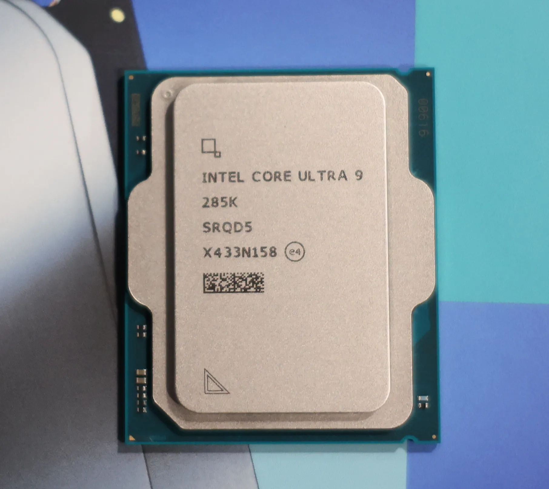 Intel Core Ultra 9 285K “Arrow Lake” Linux Performance Up ~9% One Year  At ~85% Power Use