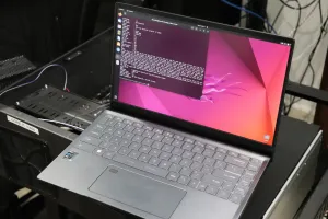 Intel Core i7 1280P "Alder Lake P" Linux Laptop Performance