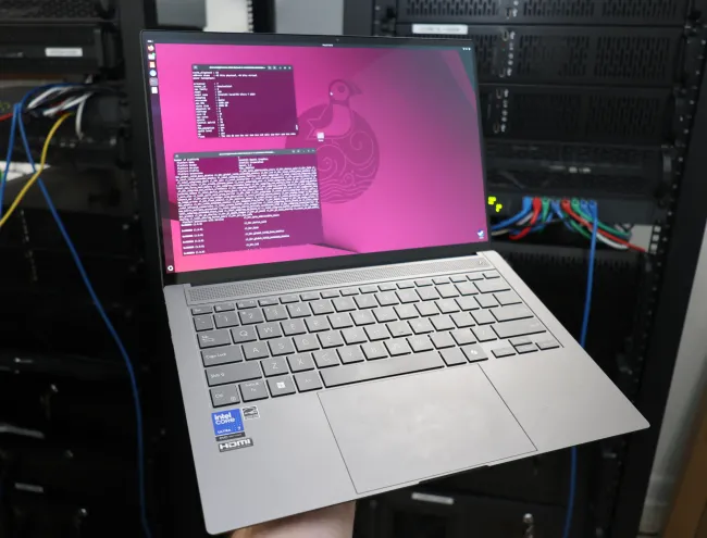 ASUS Zenbook S 14 with Lunar Lake