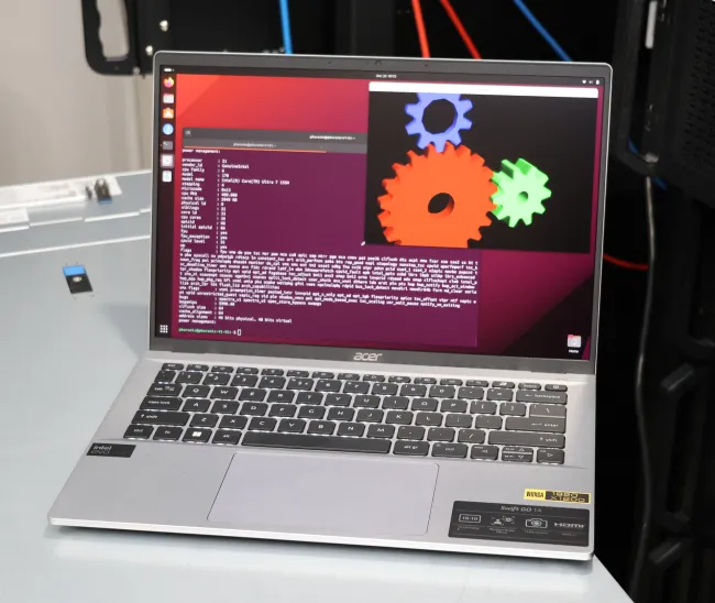 Acer Swift Go 14 with Ubuntu Linux