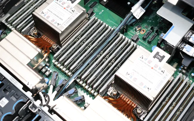 Intel Xeon CPUs with QAT