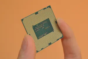 Intel "Crocus" Driver For Old iGPUs Bumps OpenGL Compatibility Profile Support