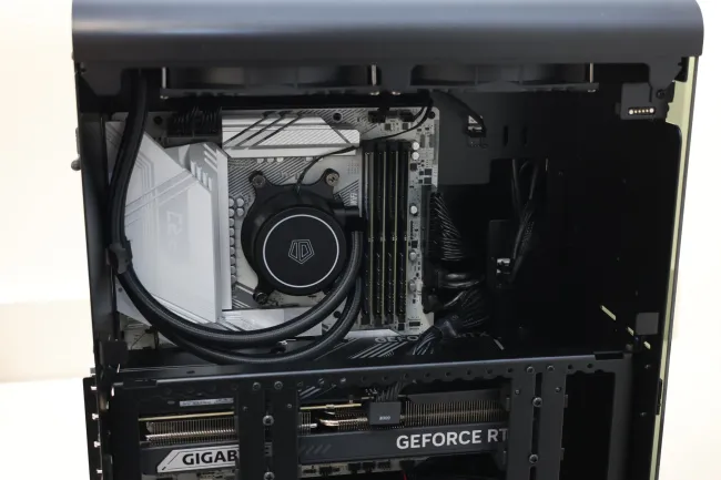 System76 Thelio Mira with GeForce RTX 5080