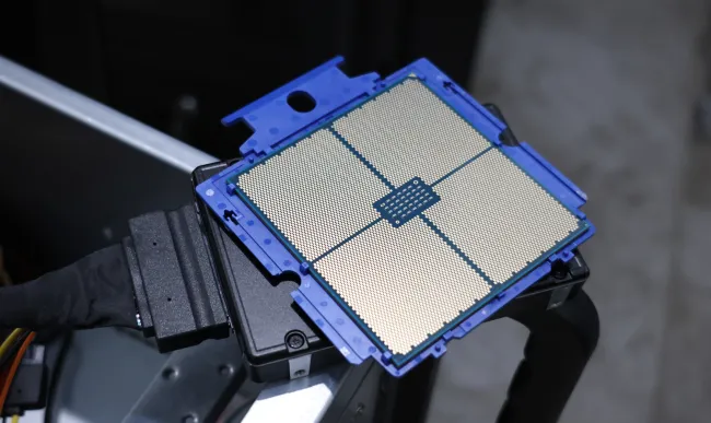 AMD EPYC 9455P On Linux 7.2