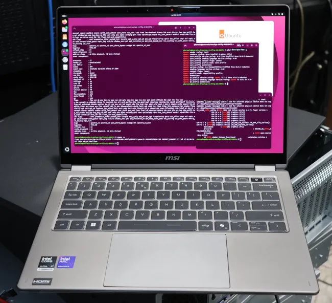 Intel Panther Lake laptop with Ubuntu Linux