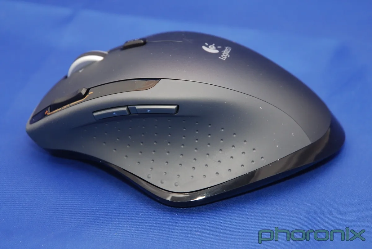 Phoronix] Logitech MX1100 Cordless Laser Mouse Image Mx1100 Mouse1)