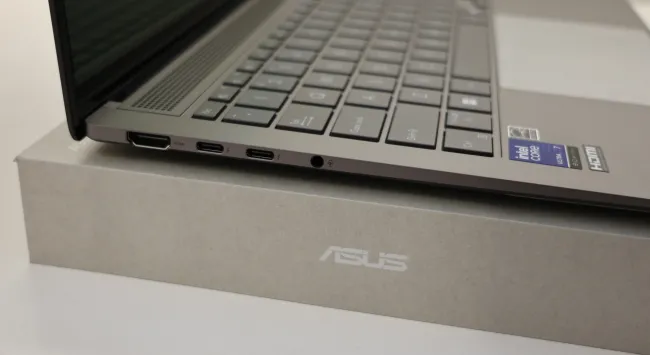 ASUS Zenbook S 14 side view