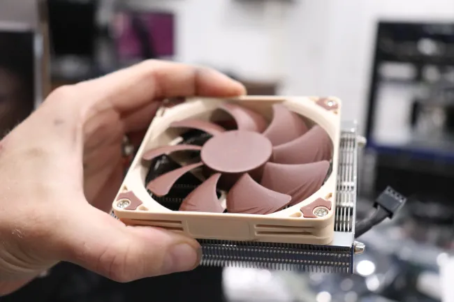 Noctua Nh L9a Am4 A Very Low Profile Amd Ryzen Cooler Review Phoronix