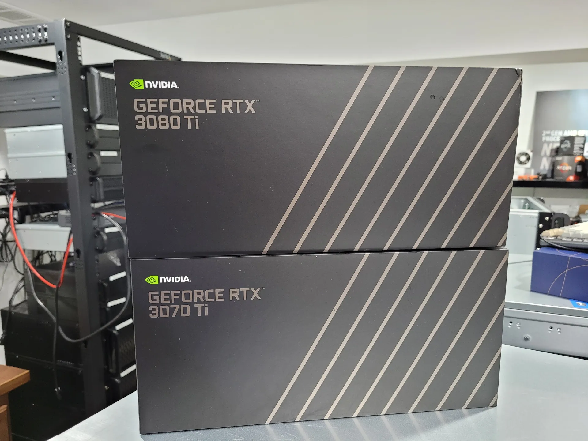 NVIDIA GeForce RTX 30 Series OpenCL / CUDA / OptiX Compute + Rendering  Benchmarks - Phoronix