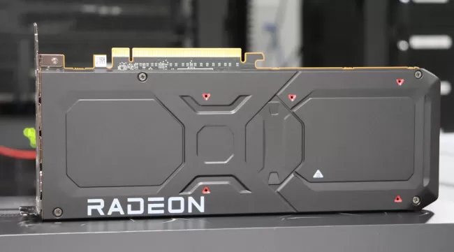 Radeon RX 7800 XT