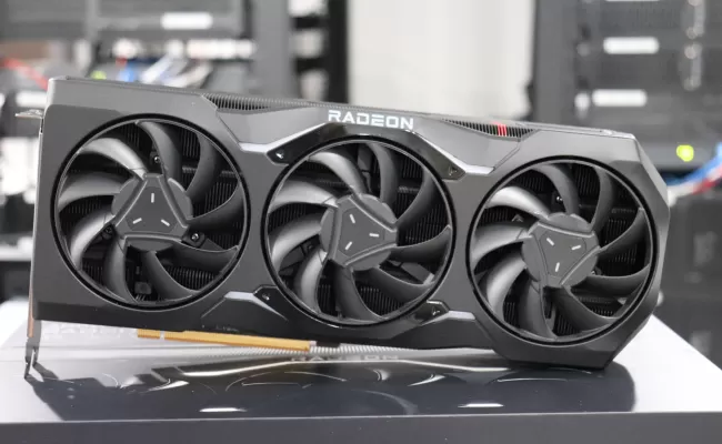 Radeon RX 7900 XTX graphics card