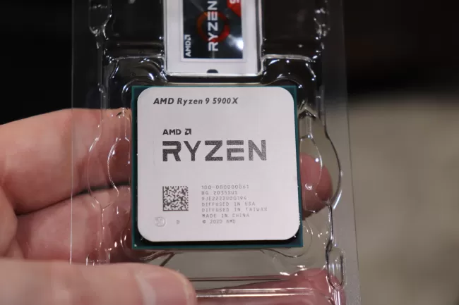 AMD Ryzen 9 5900X/5950X Linux Gaming Performance Review - Phoronix